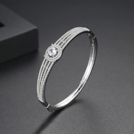 WB172-Silver Women Luxary Bracelet