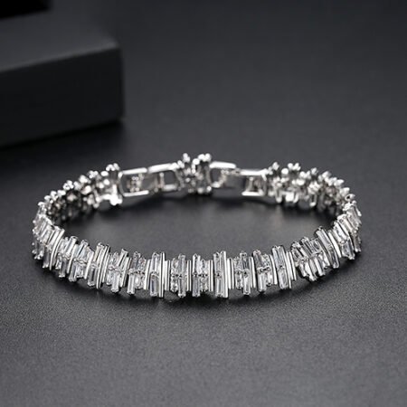 WB200 - Women Luxary Bracelet