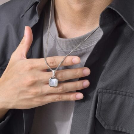 WM-P84 - Men, Women Necklace Pendant with Chain