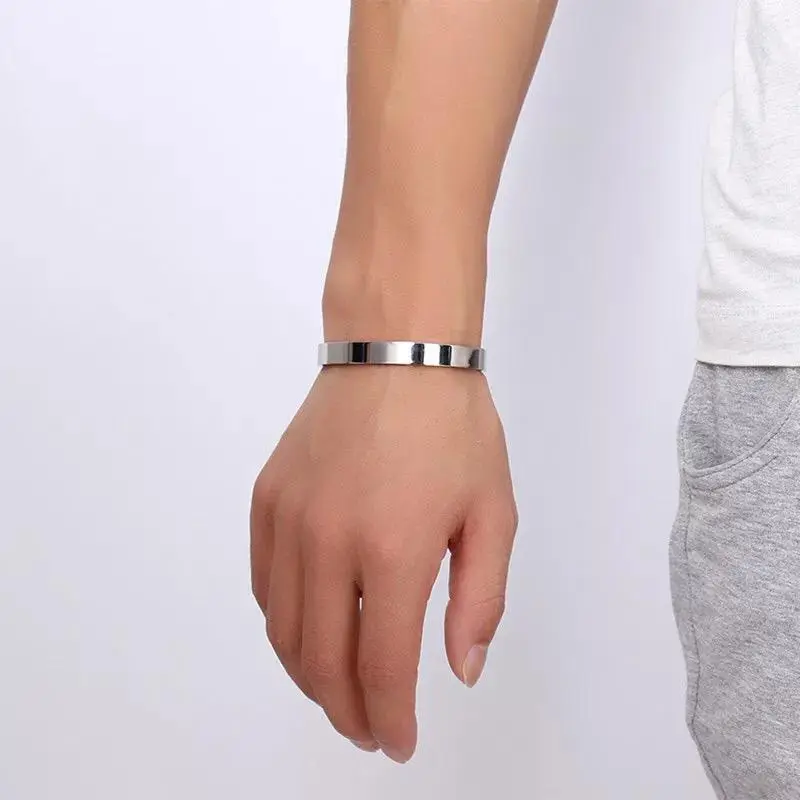 Essentials Stainless Steel Men Bracelet Gold Wearable