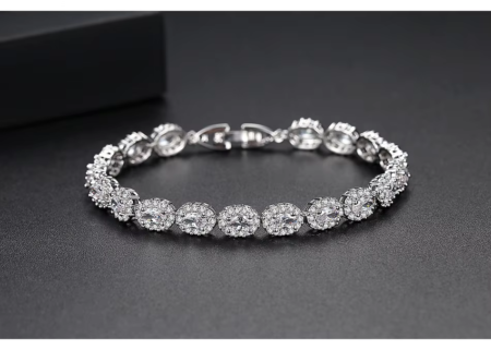WB379 - White Women Luxary Bracelet