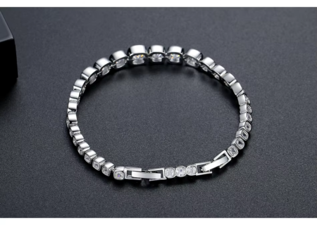 WB385 - Silver Women Luxary Bracelet