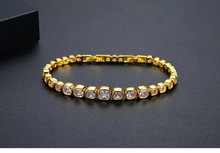 WB385 - Golden Women Luxary Bracelet
