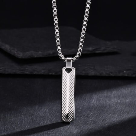 WM-P132 Slver Men, Women Necklace Pendant with Chain