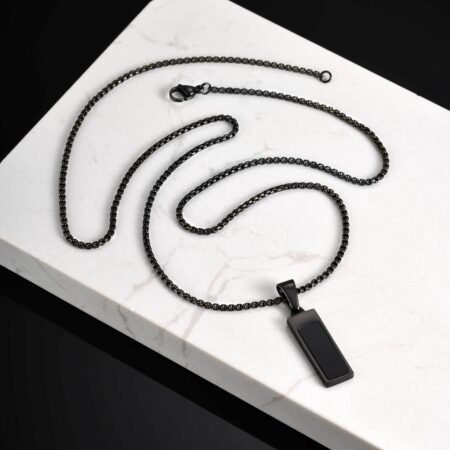 WM-P136 Black Men, Women Necklace Pendant with Chain