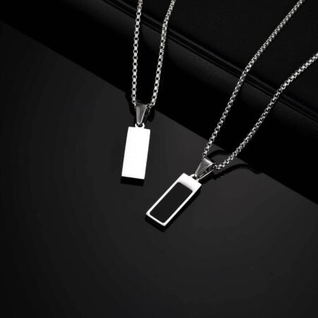 WM-P136 Silver Men, Women Necklace Pendant with Chain