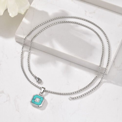 WM-P137 Silver Tourquise Men, Women Necklace Pendant with Chain