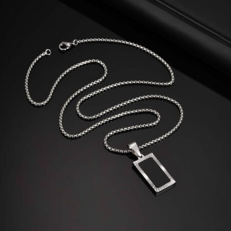 WM-P138 Silver Men, Women Necklace Pendant with Chain