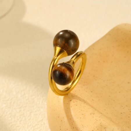 WR472 Golden Luxury Ring for Women
