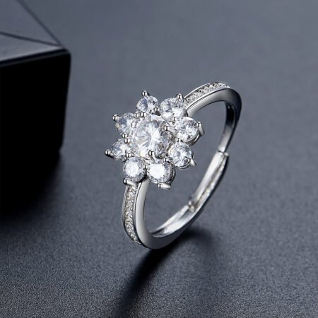 WR483 Luxury Ring for Women (Adjustable Ring)