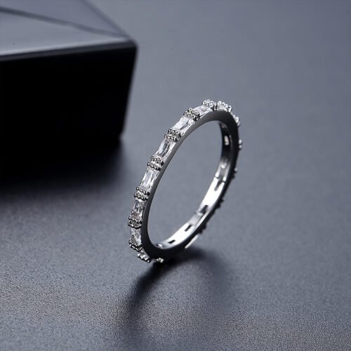 WR488 Silver Luxury Ring for Women