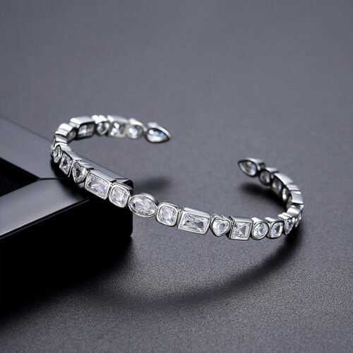 WB514- Silver Women Luxary Bracelet