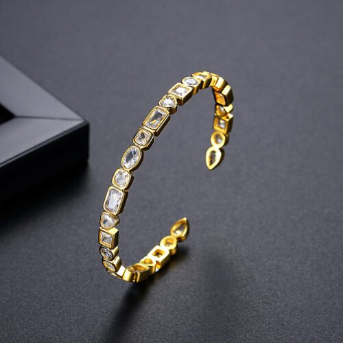 WB514- Golden Women Luxary Bracelet